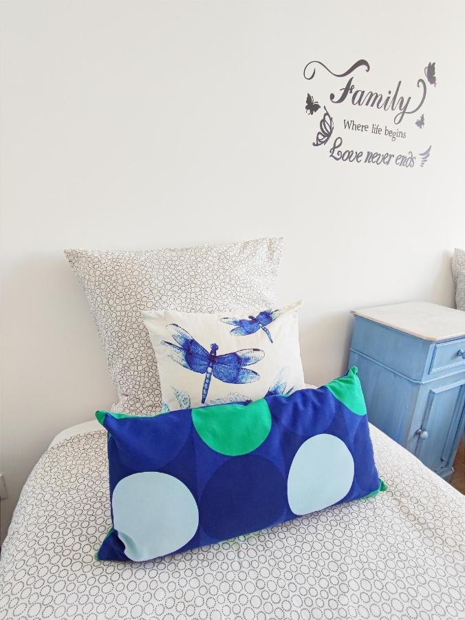 Janea Big Blue House Apartment Reichsfeld Exterior photo